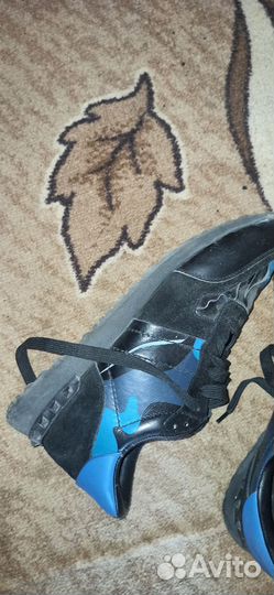 Мужская обувь кроссовки