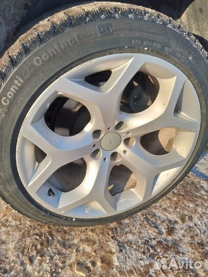 Continental ContiIceContact 4x4 275/40 R20
