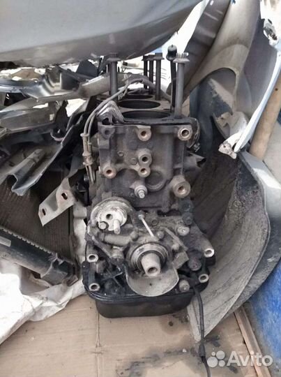 Двигатель R2 мазда бонго