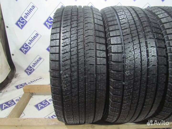 Bridgestone Blizzak Ice 225/55 R16 96R