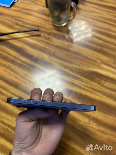 Телефон iPhone 13 Pro