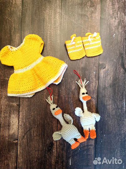 Вязаная кукла ручной работы 37см