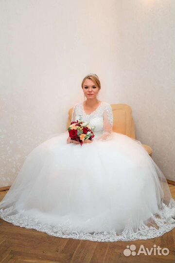 Свадебное платье