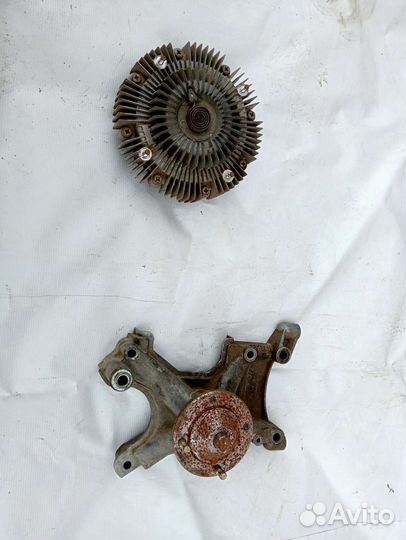 Вискомуфта 2UZ-FE