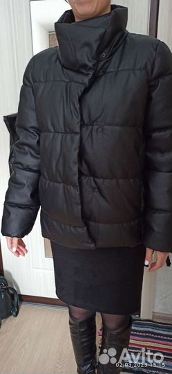 Куртка женская reserved