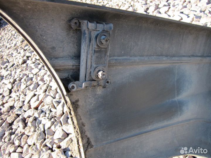 Бампер задний Фольксваген Пассат Б3