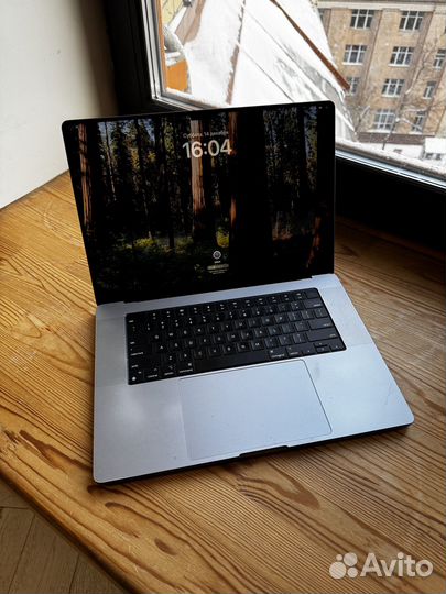 Apple macbook pro 16 m2 pro 512gb 2023