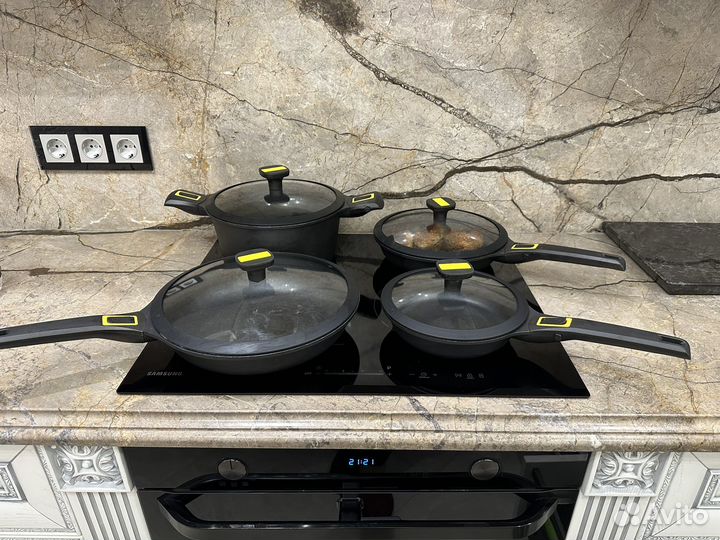 Сковорода 3шт и кастрюля Zanussi