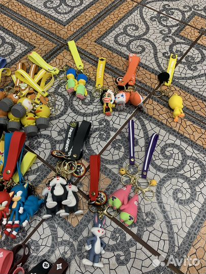 Большой выбор оригинальных брелков