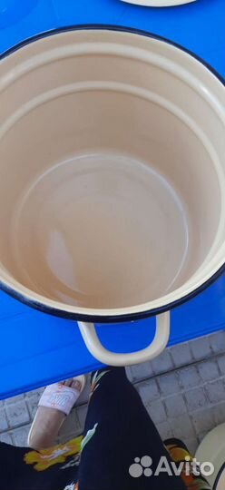 Кастрюля эмалированная 16 и 8 литров