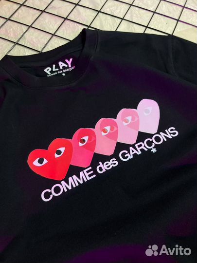 Футболка CDG
