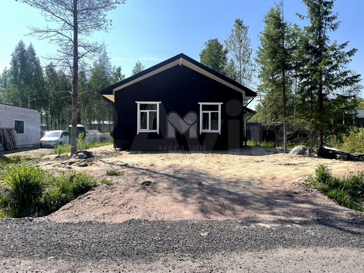 Дом 111 м² на участке 6,2 сот.