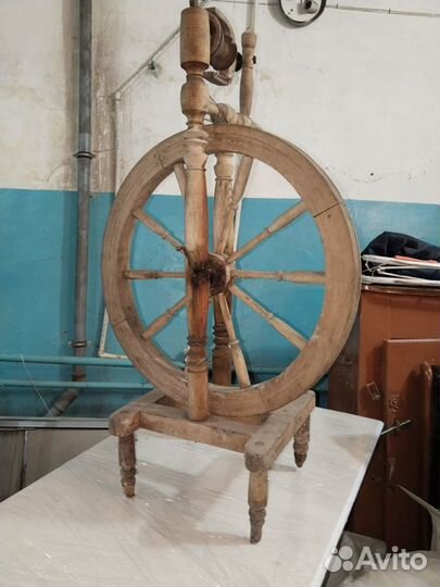 Прялка деревянная старинная