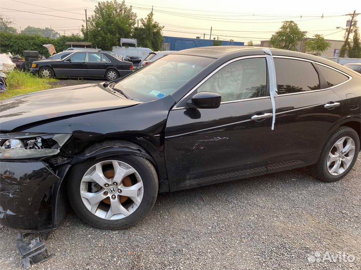 Разбор на запчасти Honda Crosstour