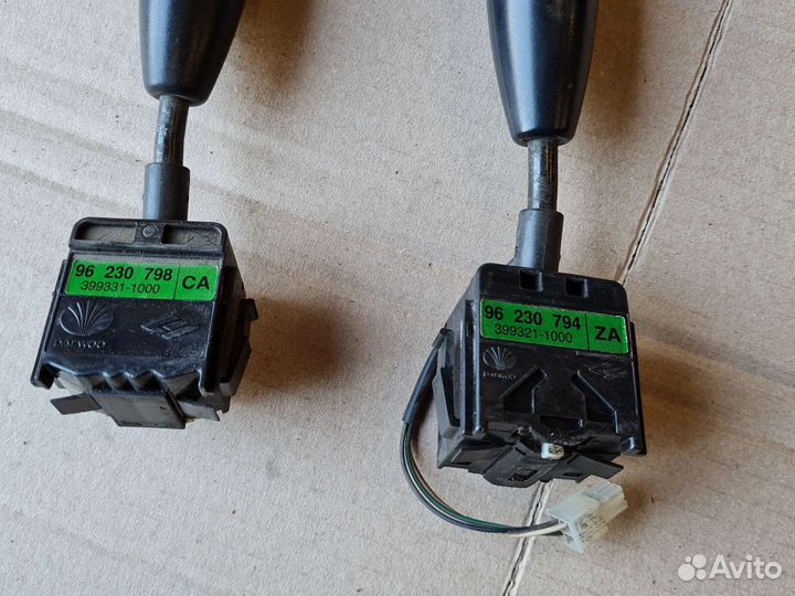 Подрулевой переключатель Chevrolet Lanos