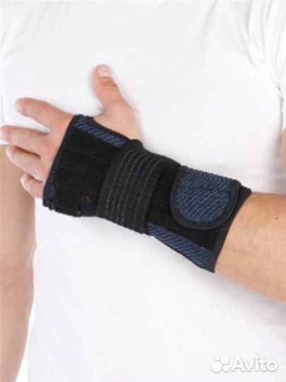 Бандаж компрессионный на лучезапястный сустав