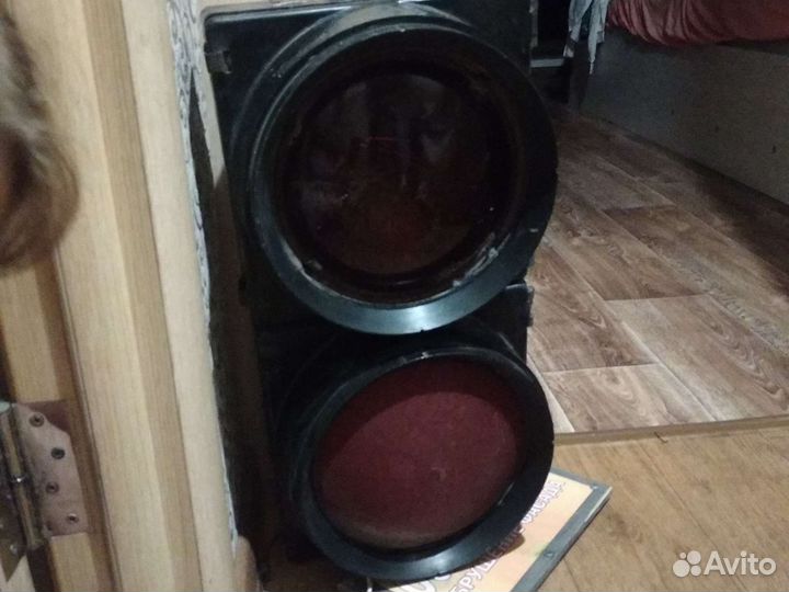 Светофор двухсекционный дорожный ретро винтаж