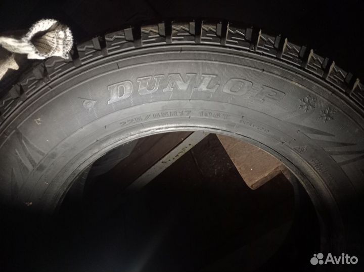 Dunlop Grandtrek Ice 02 225/65 R17 106T