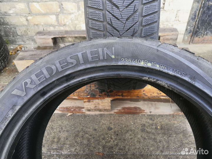 Vredestein Wintrac Xtreme S 235/40 R19