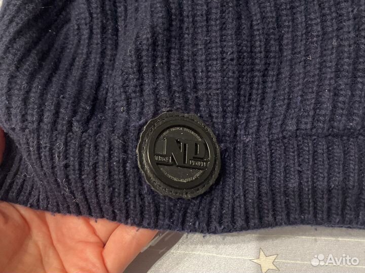 Шапка зимняя на 6-7 лет