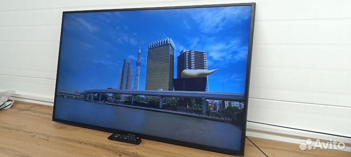 Жк-телевизор Samsung ue50ru7200 (SMART tv, wi-fi)