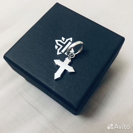 Моно серьга серебро