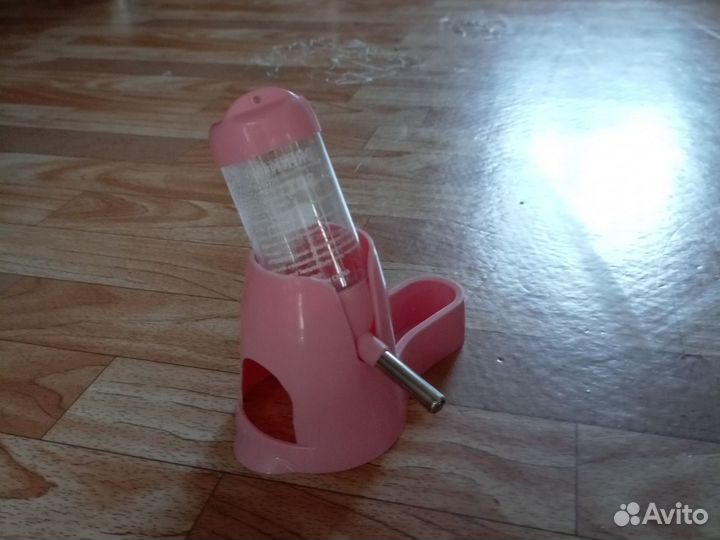 Поилка подставка для хомяка