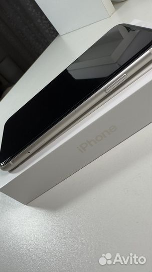 iPhone 11 128 гб белый