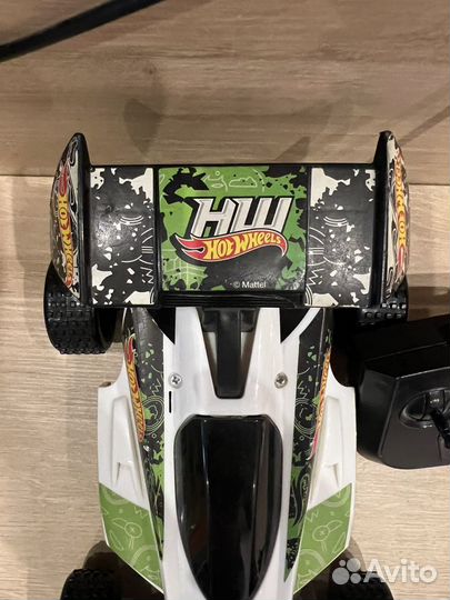 Машина на пульте управления