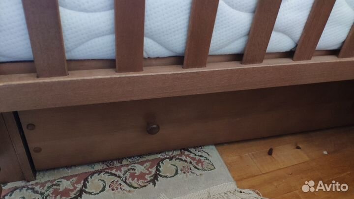 Детская кровать с 0 до 3 лет из натур. дерева