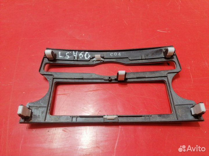 Накладка декоративная Lexus Ls