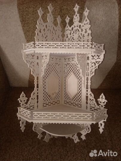 Полка для икон (иконостас)