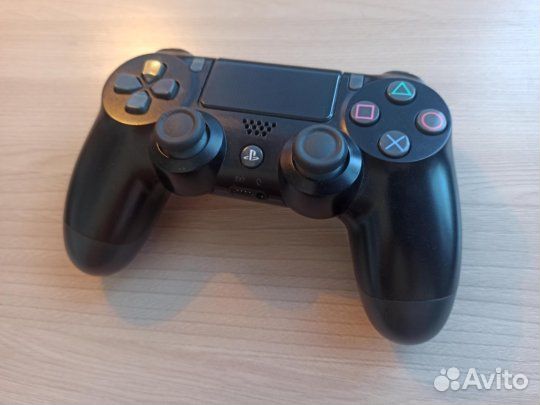 Джойстик PS4