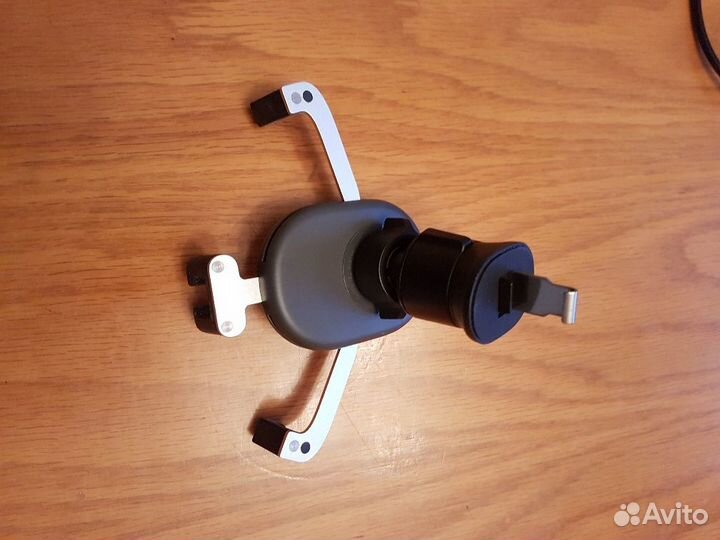 Автомобильный держатель для телефона