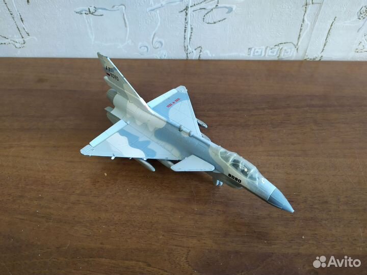 Игрушка - Модель самолета, металлический