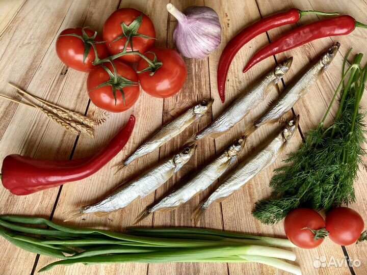 Копченая мойва, скумбрия, форель