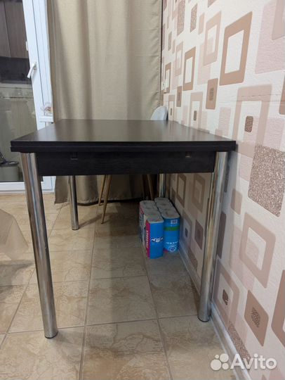 Кухонный стол бу