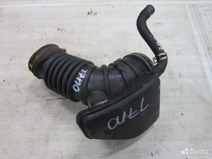 Патрубок воздушный гофра Mitsubishi Outlander 3