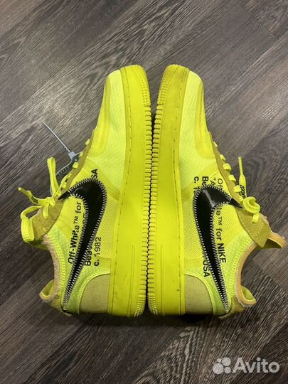 Кроссовки Nike Air Force 1 Low Off-White Volt