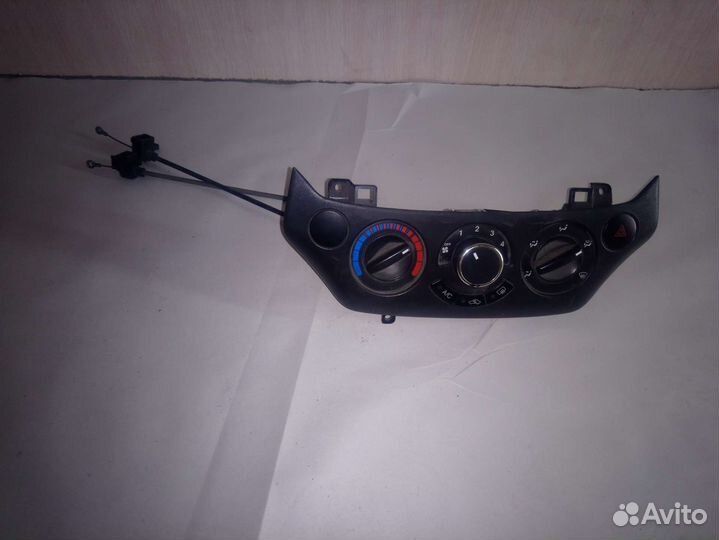 Блок управления климатом chevrolet aveo t250