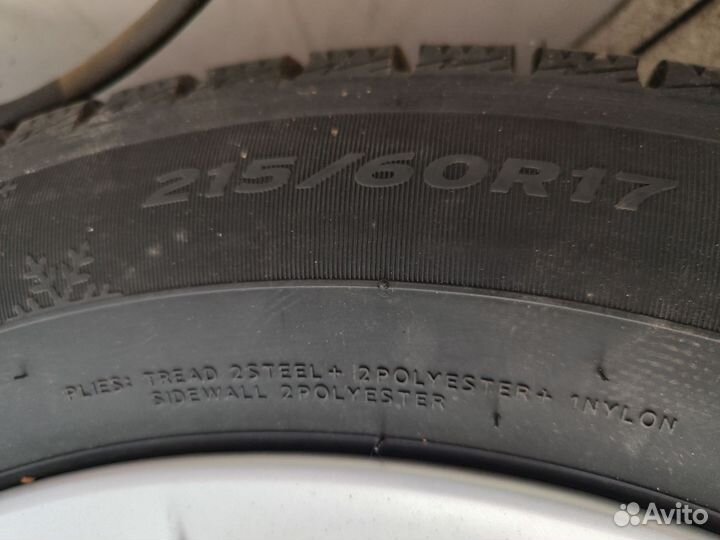 Goform W705 215/60 R17