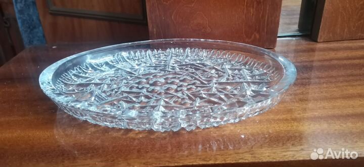 Хрустальные блюда, ваза, пепельница