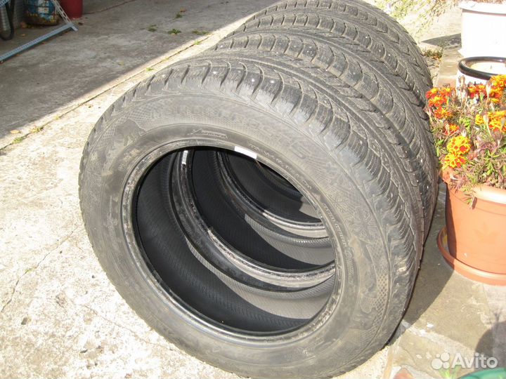 Gislaved Euro Frost 5 225/65 R17 40F