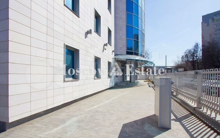 Целиком Здание Б+ 3825 м² с подземной парковкой