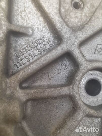 Опора двигателя правая Renault