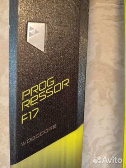 Горные лыжи Fischer F 17