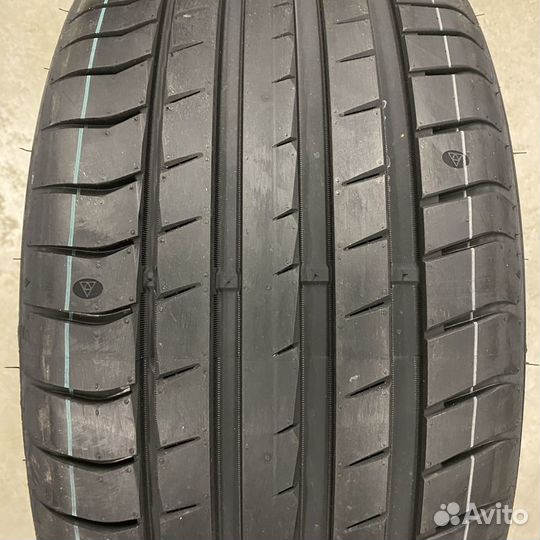 Triangle EffeXSport TH202 225/40 R18 92Y