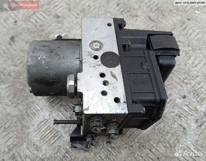 Блок управления тормозами/насос ABS BMW 7-Series