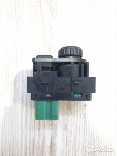 Джойстик Блок управления зеркалами Nissan qashqai