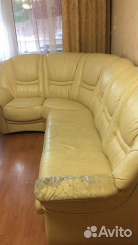 Диван кожаный